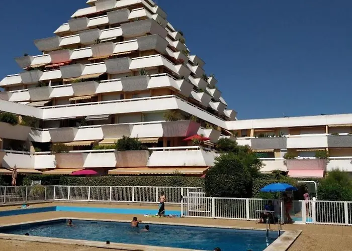 Renove A Motte, Parking - Fr-1-716-54 * La Grande-Motte