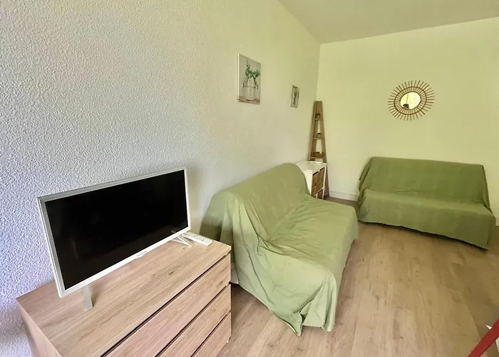 Renove A Motte, Parking - Fr-1-716-54 *