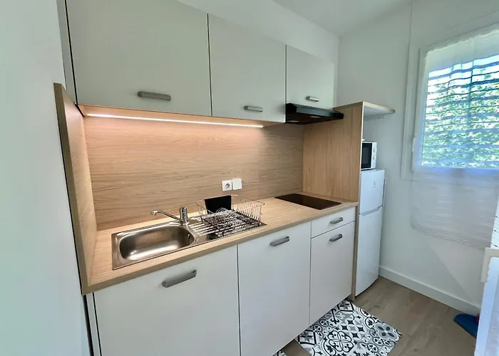 Renove A Motte, Parking - Fr-1-716-54 La Grande-Motte