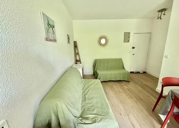 Renove A Motte, Parking - Fr-1-716-54